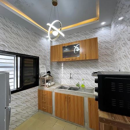 Villa Adja Nafy A Saly Gandigal Екстериор снимка