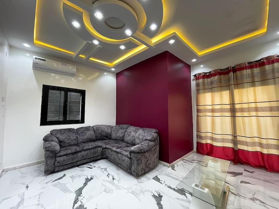 Villa Adja Nafy A Saly Gandigal Екстериор снимка